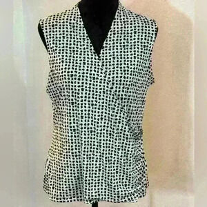 Liz Claiborne Black and White Sleeveless Blouse